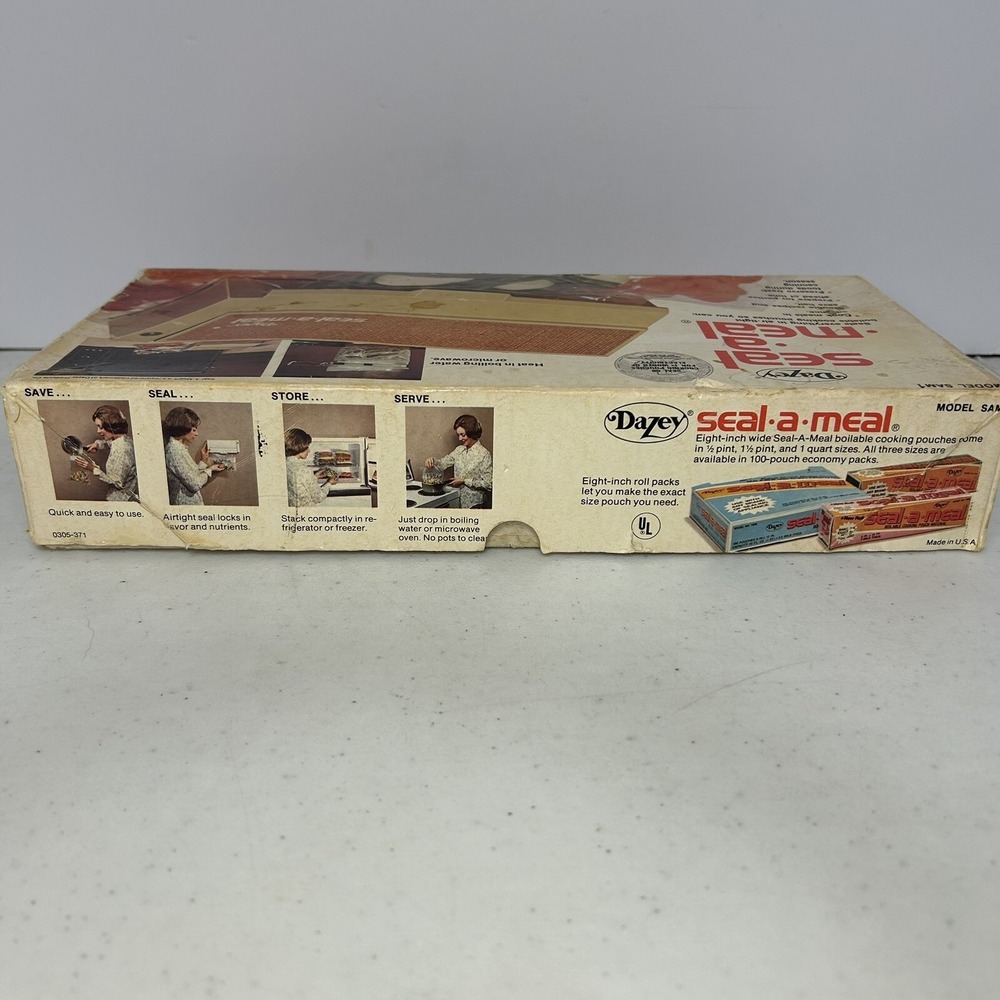 Vintage 1976 Dazey Seal-A-Meal Vacuum Sealer – Works w/ Box, Pouches, Manual - Picture 9 of 11